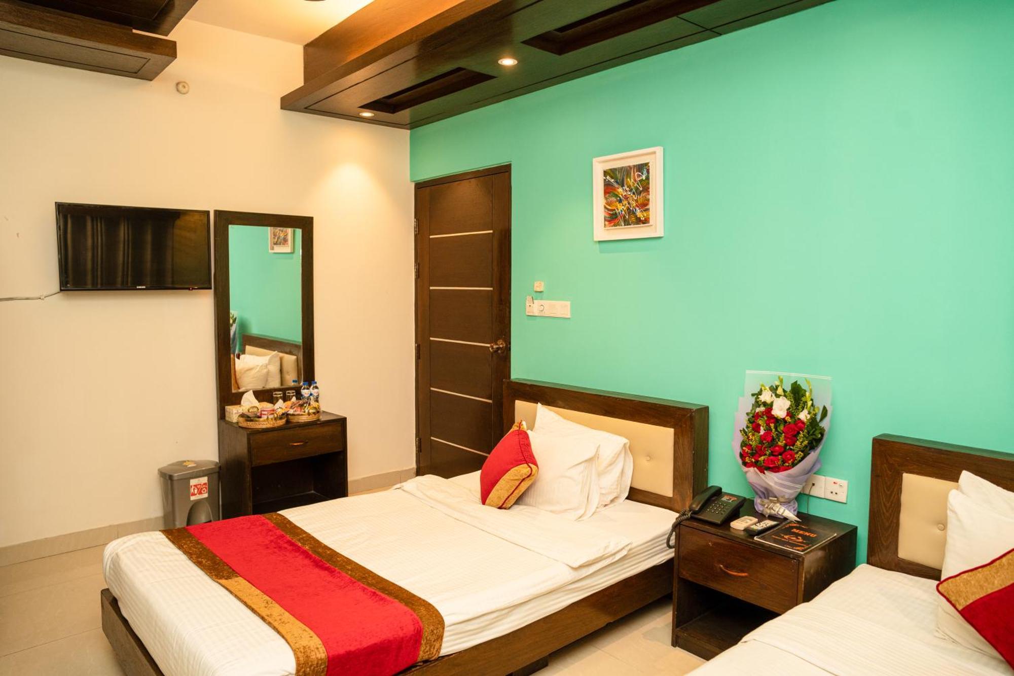 Hotel Air Inn Dhaka - Airport View Exterior photo